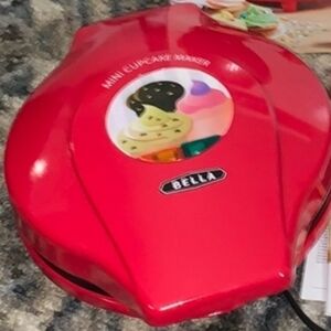 Bella Mini Cupcake Maker